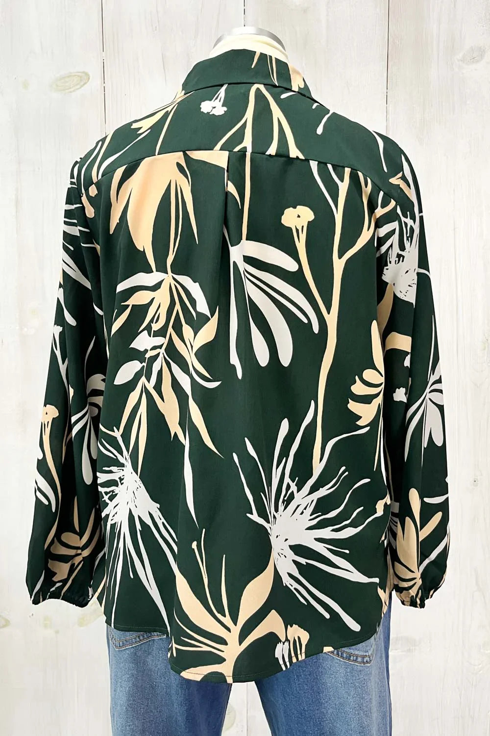 Plus Size Green Tropical Botanical Print Button Down Blouse