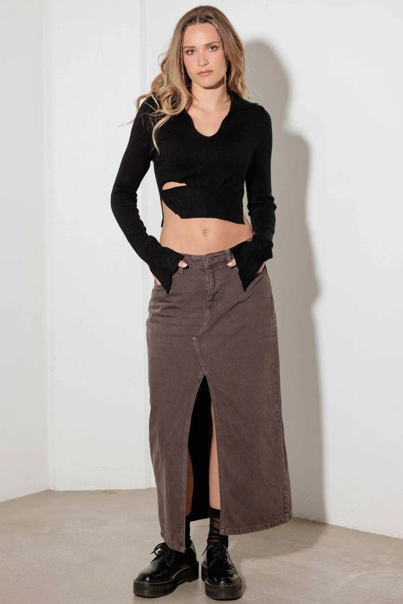Cut Out Collared Long Sleeve Sweater Crop Top